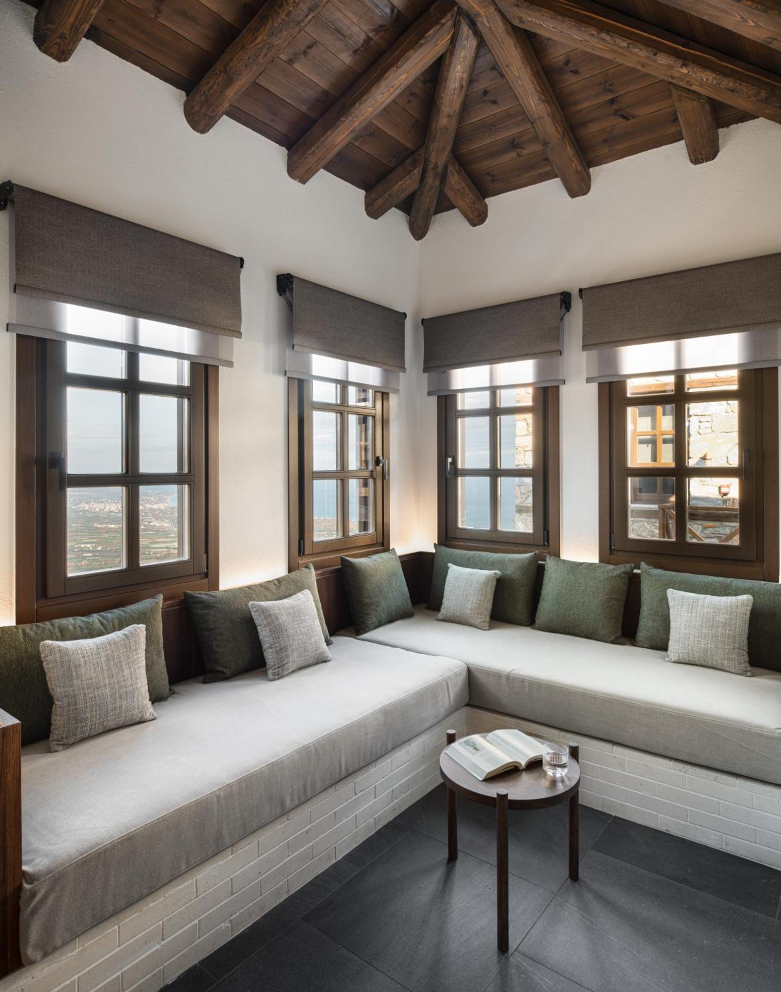 Unedo All Seasons Boutique Hotel Palaios Panteleimonas Exterior photo